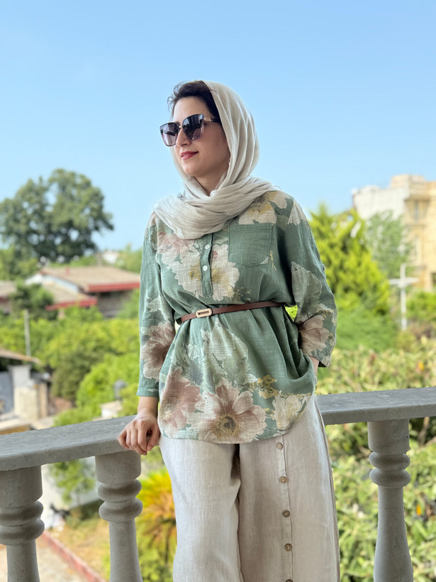 شومیز لینن ایتالیایی زنانه برند فالریا طرح ارکیده/ اورجینال